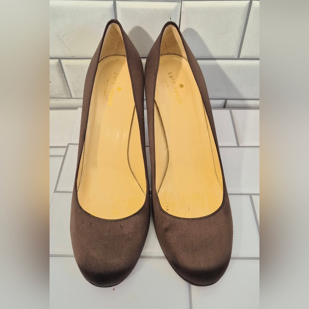 Kate Spade New York Ladies Dark Brown Satin Glitter 3.5 In Heel Pump Classic Rou